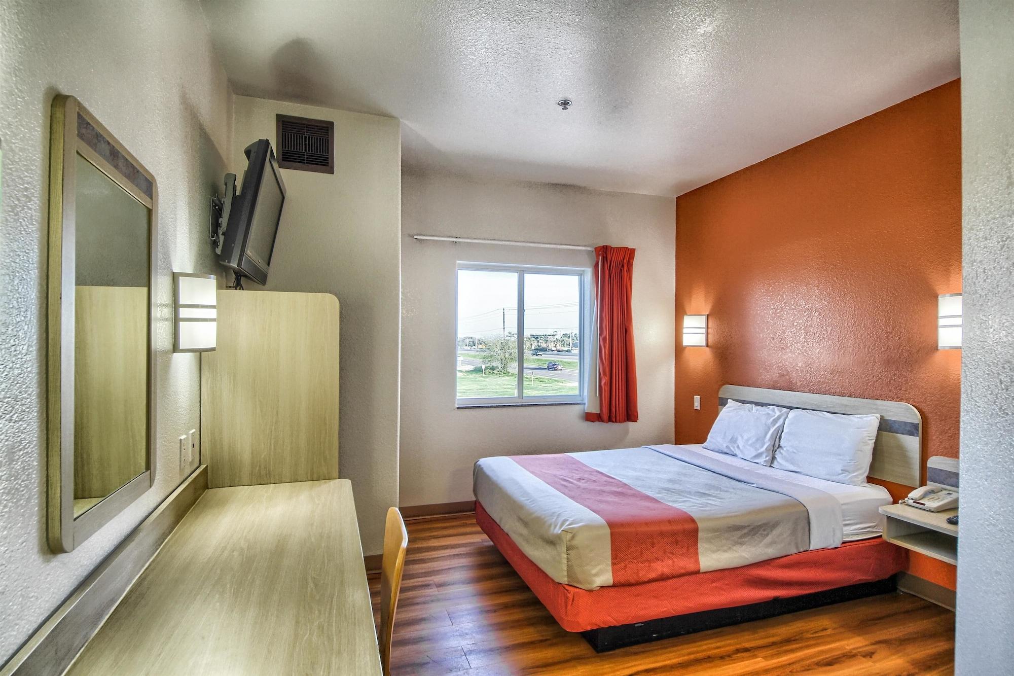Motel 6-Mission, Tx Екстериор снимка