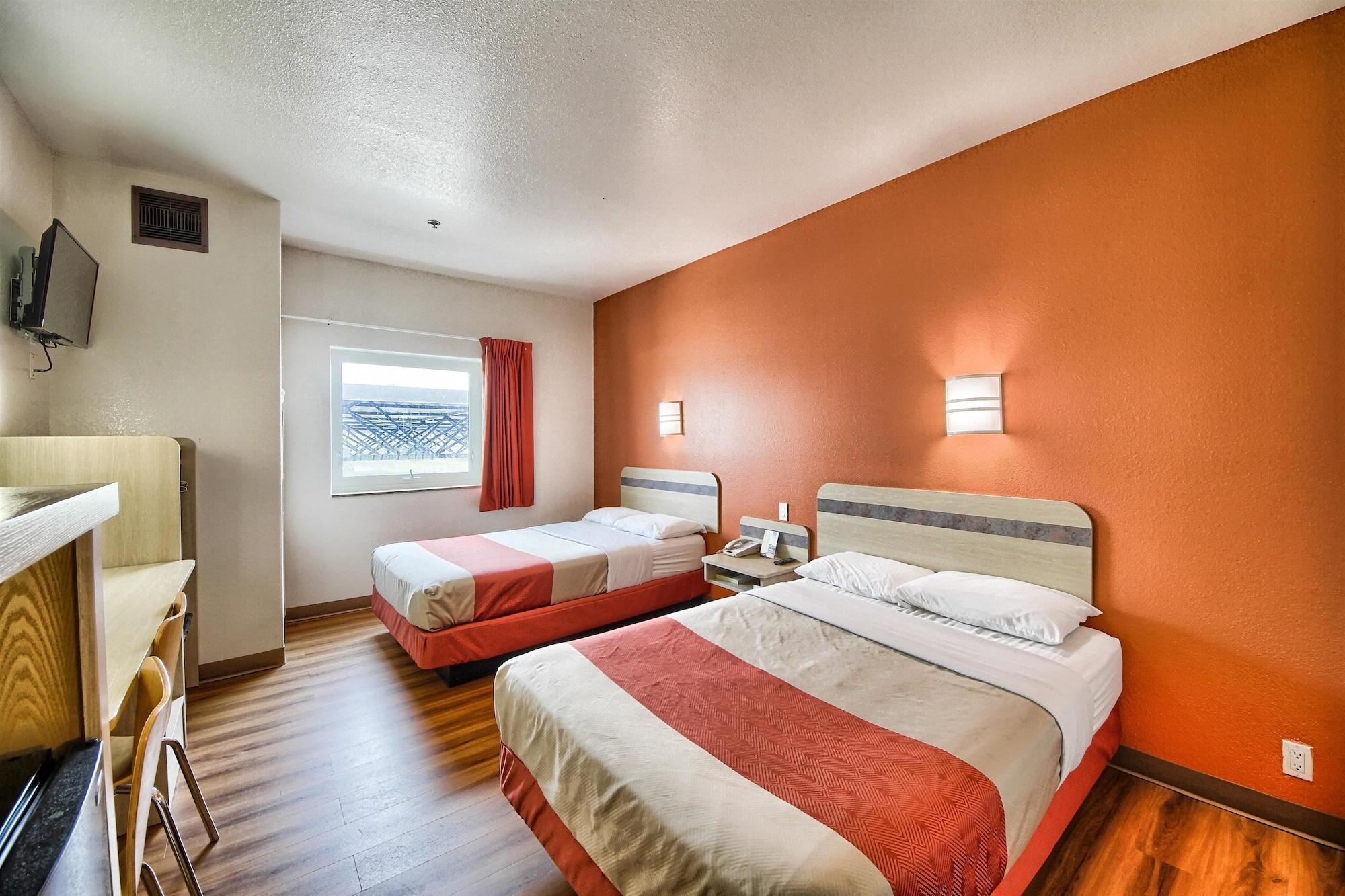 Motel 6-Mission, Tx Екстериор снимка
